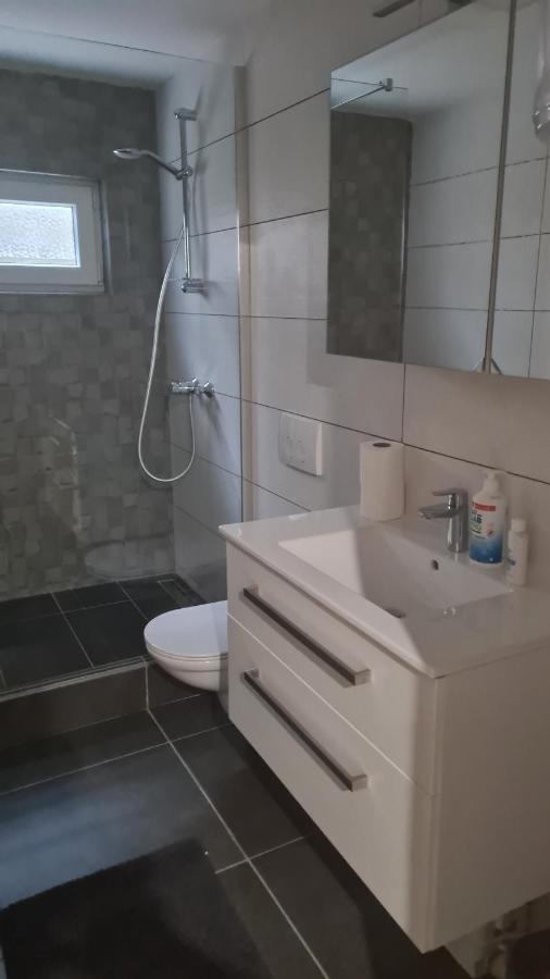 Studio Apartment Doki Basement Пула Екстер'єр фото